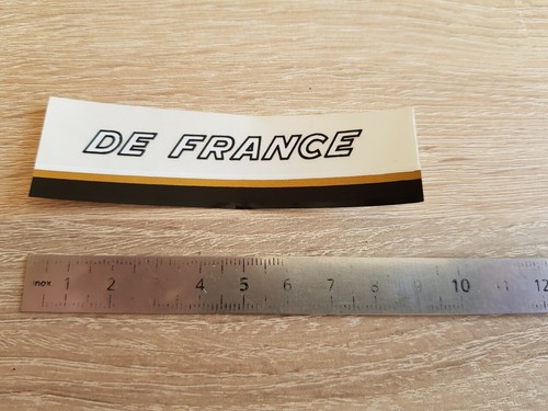 Autocollant sticker de - ++,